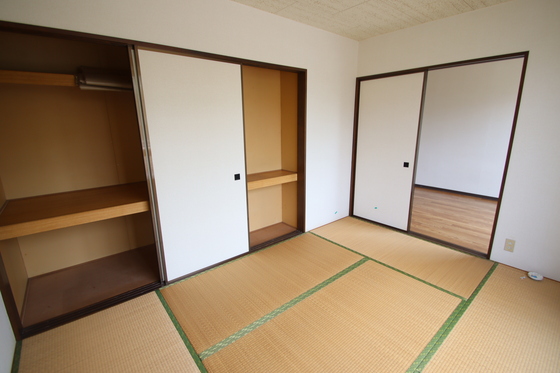 ニューハウン F