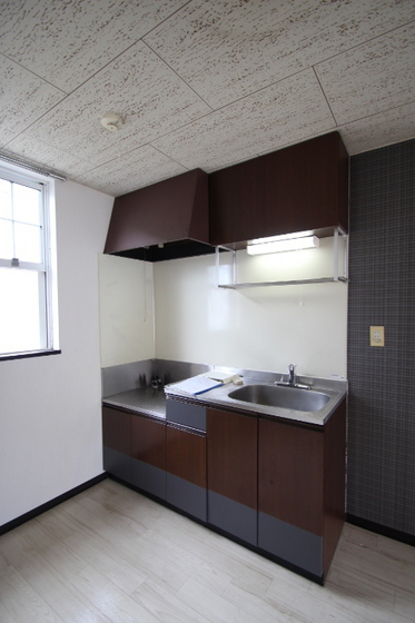 サンライズ久米 A