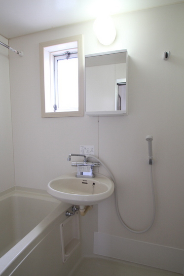 サンライズ久米 A