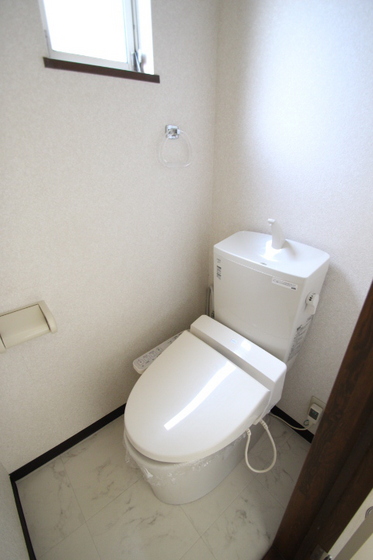 サンライズ久米 A