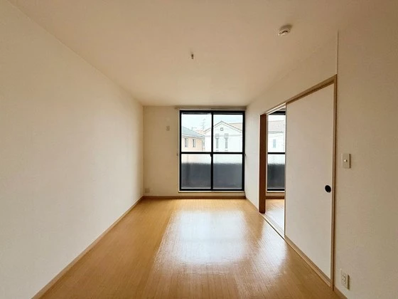 モントワール B