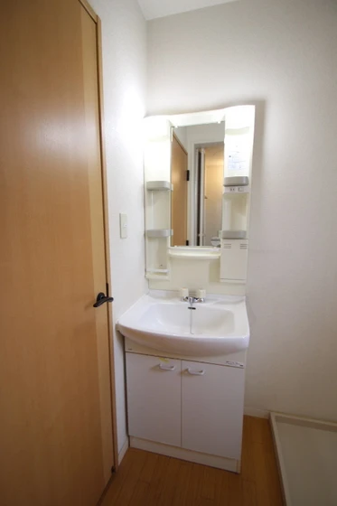 モントワール B