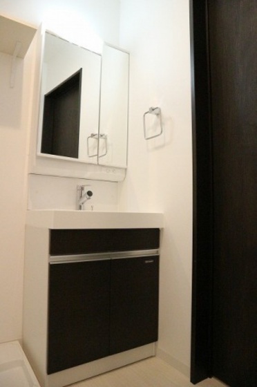 Grandtic Ark(グランティックアーク)