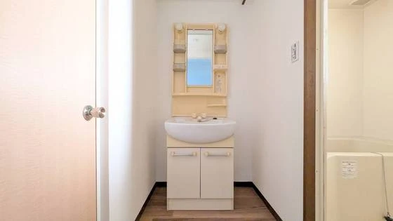 戸坂ラックビル