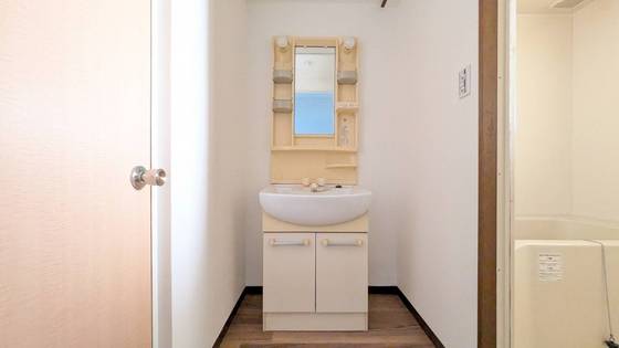 戸坂ラックビル