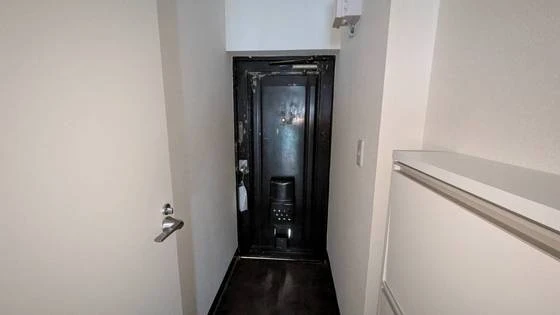 戸坂ラックビル