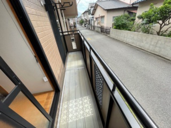 グランドールえみ