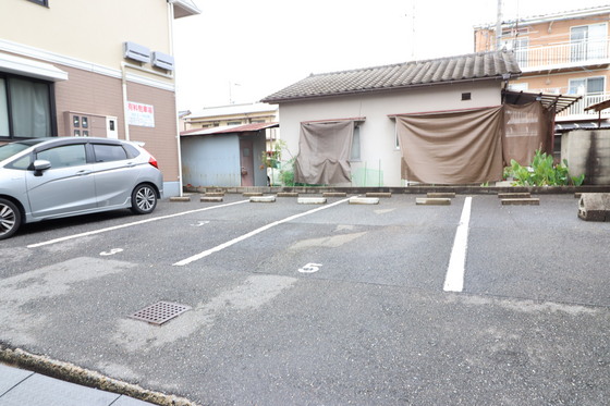 グランドールえみ