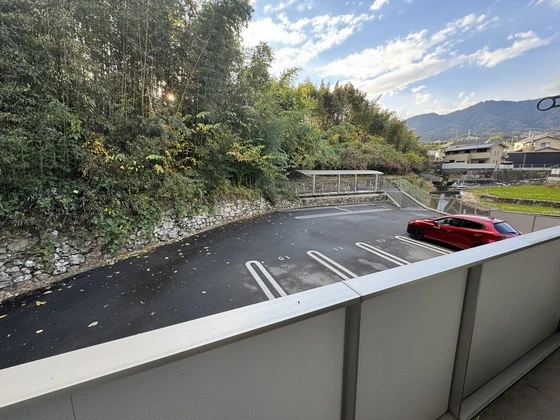 コンフォルトヒルズ