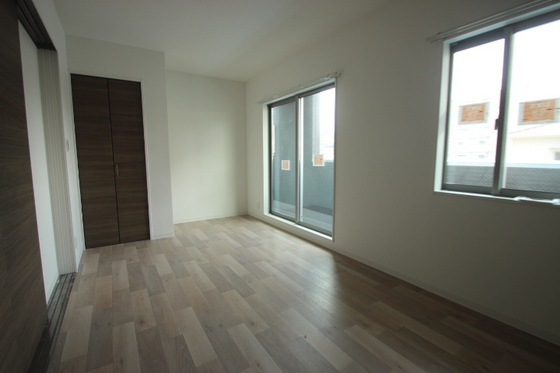 プレジャーコーポ五日市駅前