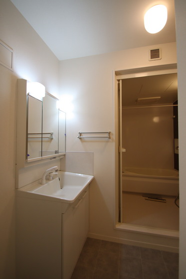 ソレイユコート神田町