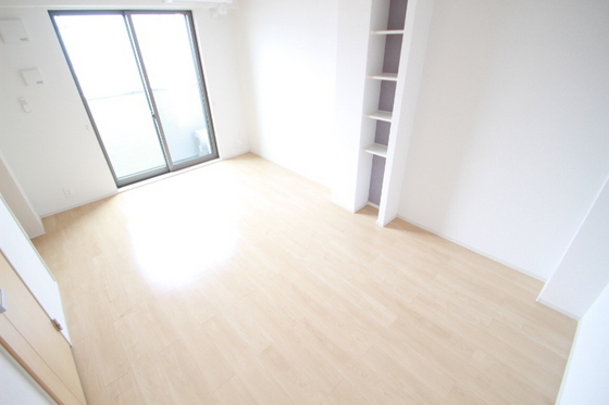 アメニティ イースト