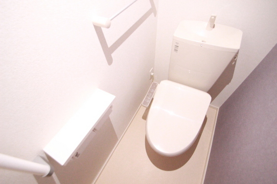 アメニティ イースト