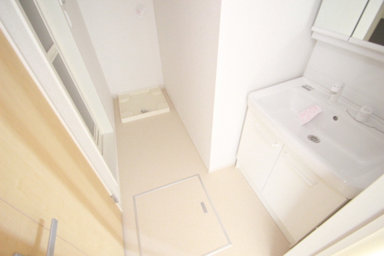 アメニティ イースト