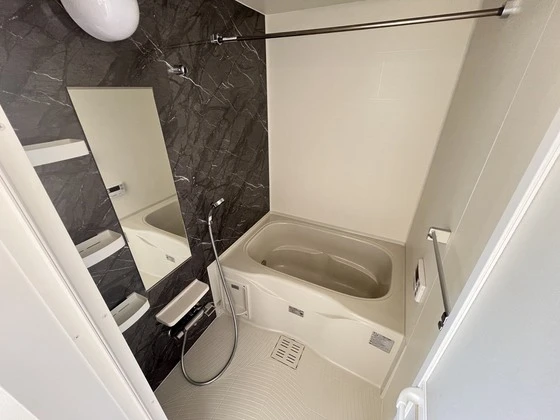 アメニティ イースト