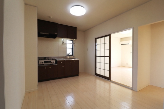 セジュール高島