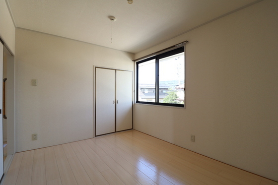 セジュール高島