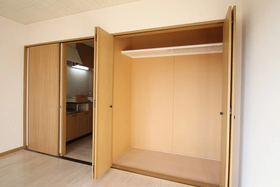 コスモス・インハイツA