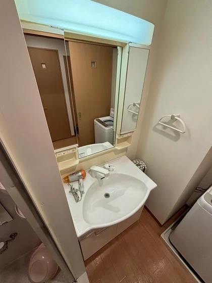 TEBURA・INN船越(第6山村ビル)