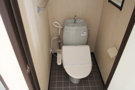 コスモスハイツ