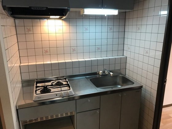 メゾンモンパルナス