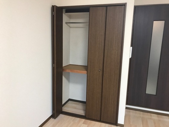 メゾンモンパルナス