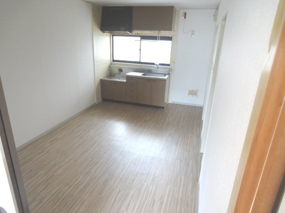 アーバン浅井A棟