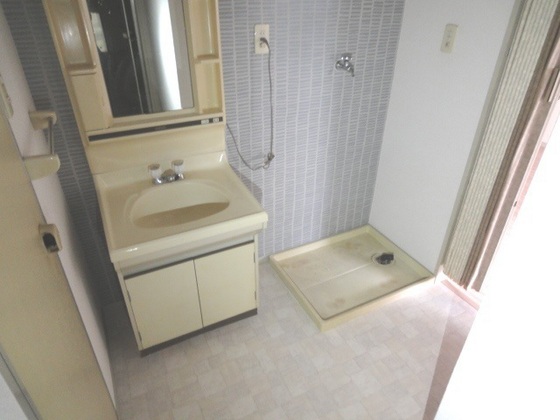 アーバン浅井A棟