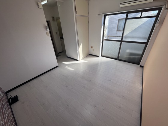 サンライズ三宅 B棟