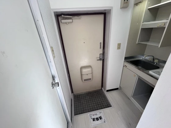 サンライズ三宅 B棟