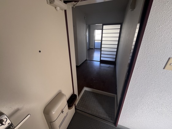 サンライズ三宅 B棟