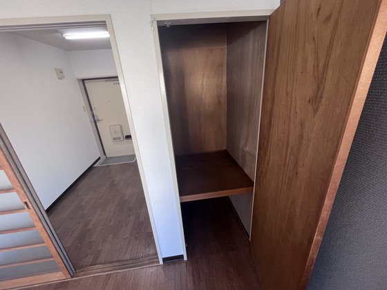 サンライズ三宅 B棟