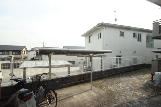 グランデージKM B棟