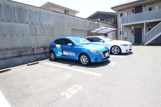 アミティ フラッツ