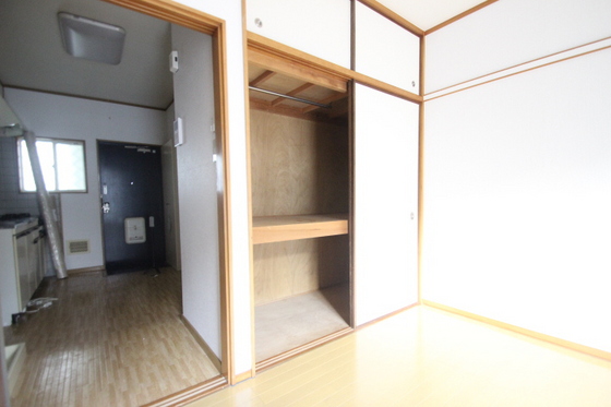 クリーンハウスコーポB棟