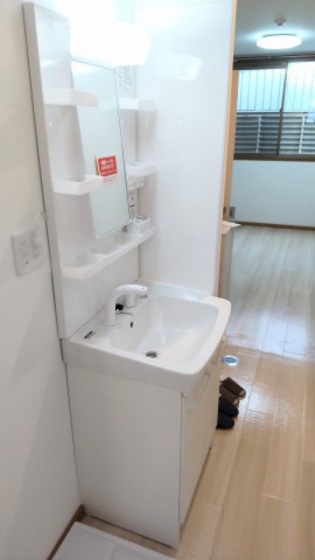 コンフォート皆実