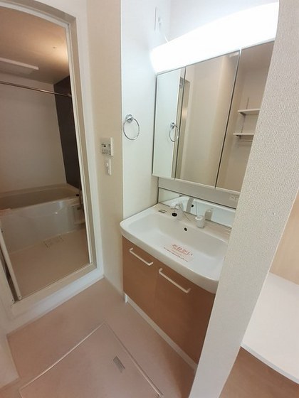 サニースクエア青江