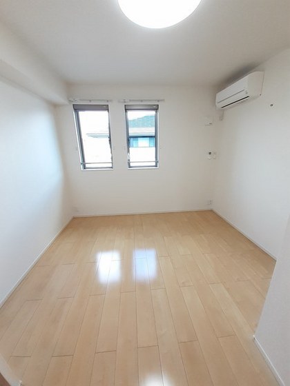 サニースクエア青江