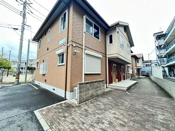 ニューヴァレイ船越 A棟