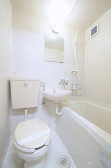 アリスメゾン新保