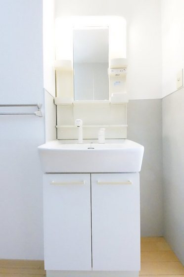 シャンティーブルー