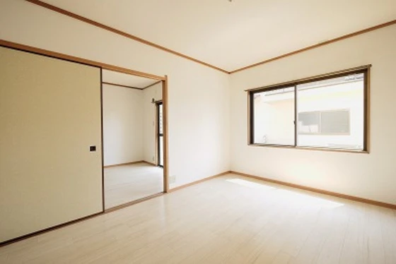 ホワイトメゾン板野