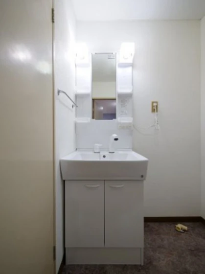 ホワイトメゾン板野