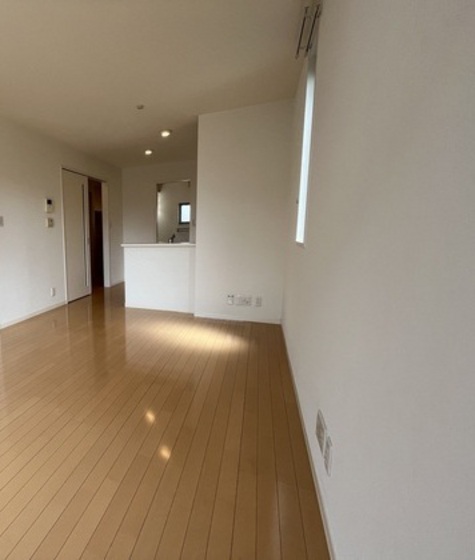 ラフィーネ江並