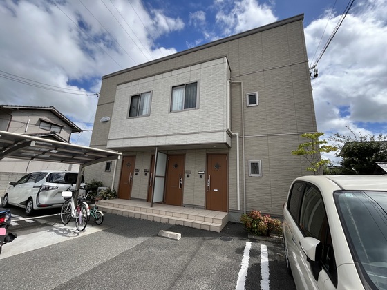 ラフィーネ江並