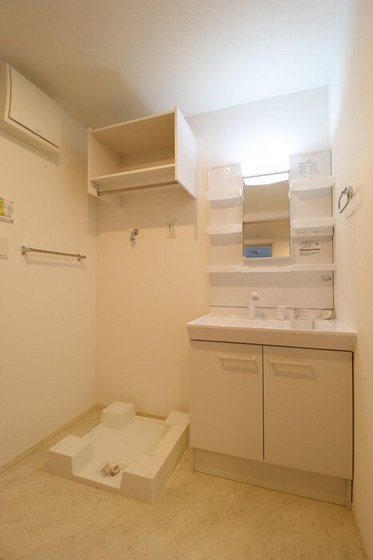 フローラル・コートⅡ