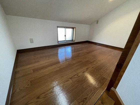 センターフィールド湊