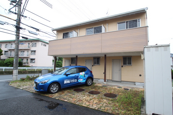 センターフィールド湊