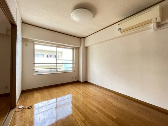 幟ハイツ(宇佐川本館ビル)