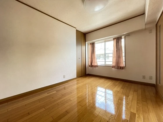 幟ハイツ(宇佐川本館ビル)